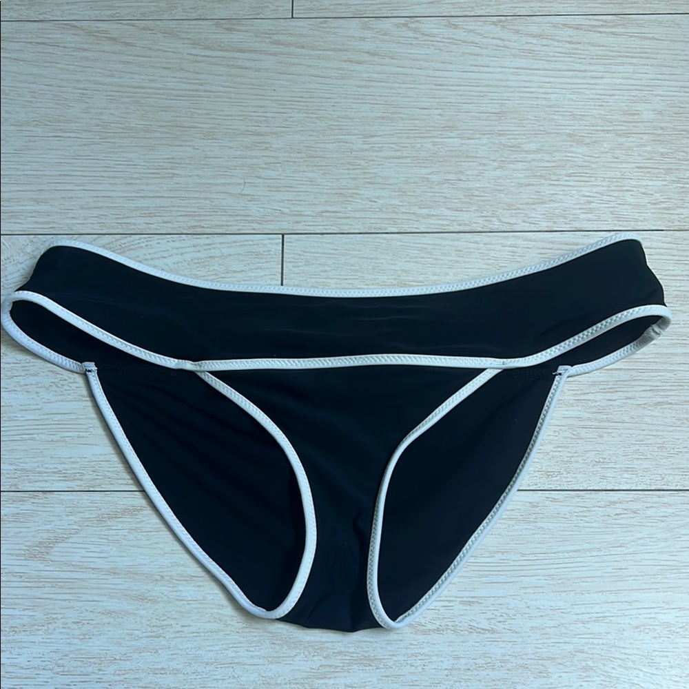 Aerie Black and White Bikini Bottom Large
